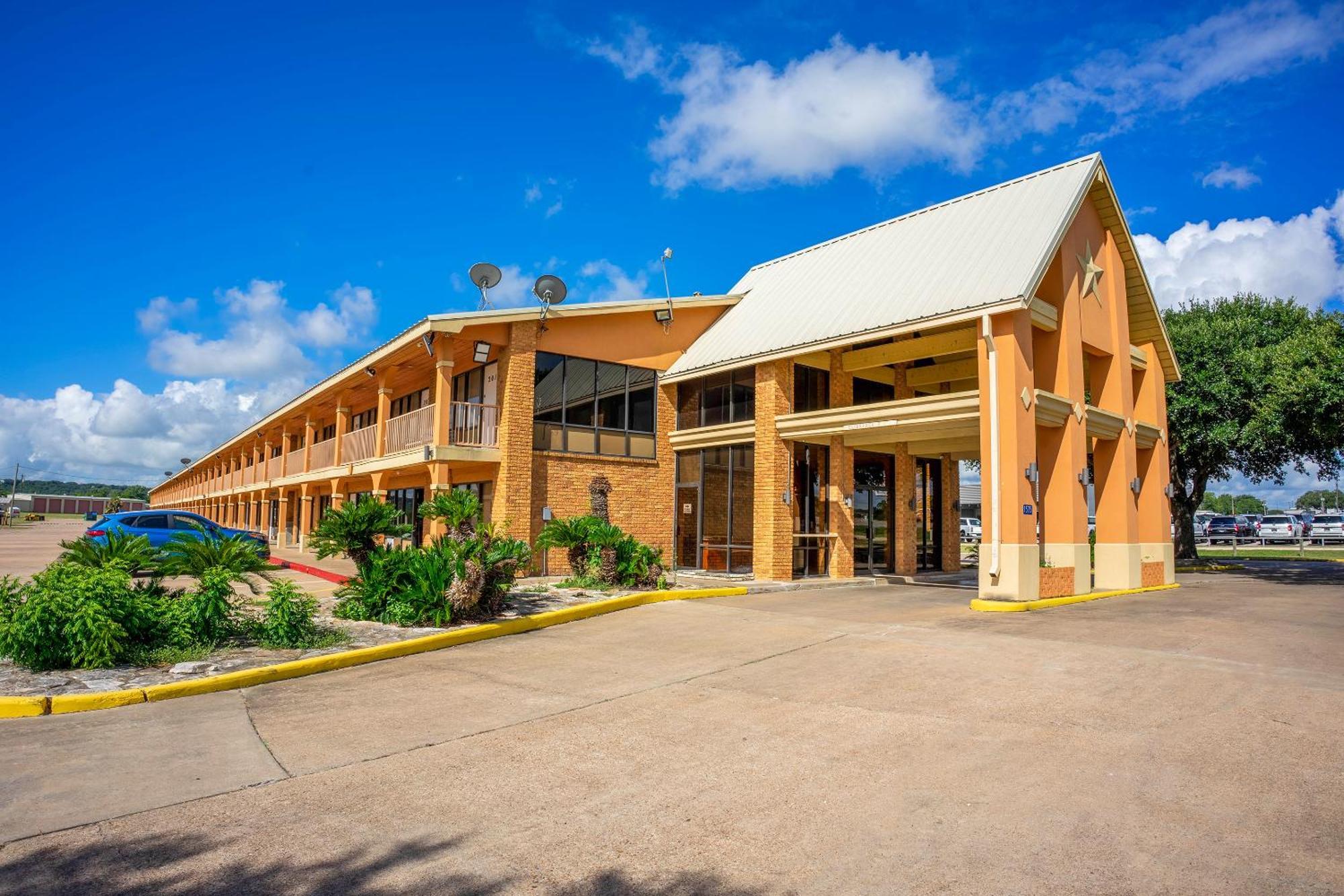 River Valley Motor Inn By Oyo La Grange Texas Exterior foto